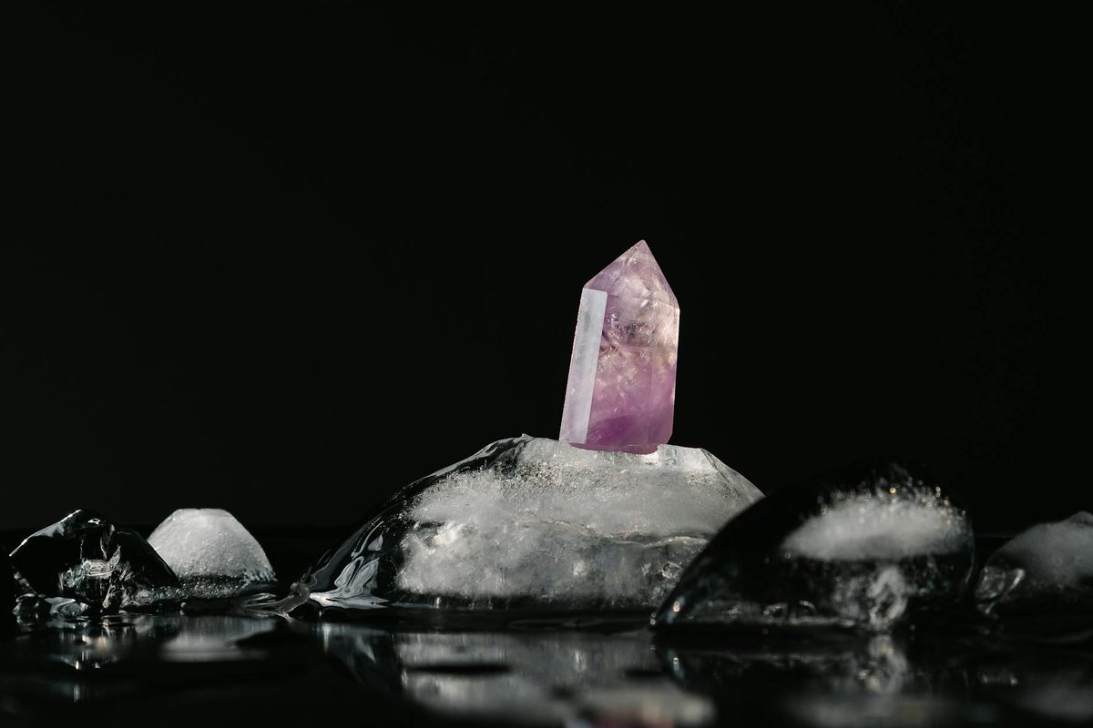 Amethyst Meaning, Properties & How to Use It